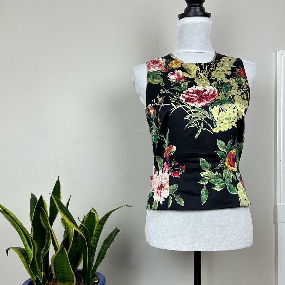 KAY UNGER Silk Sleeveless Beaded Embellished Black Floral Top - Picture 2 of 10